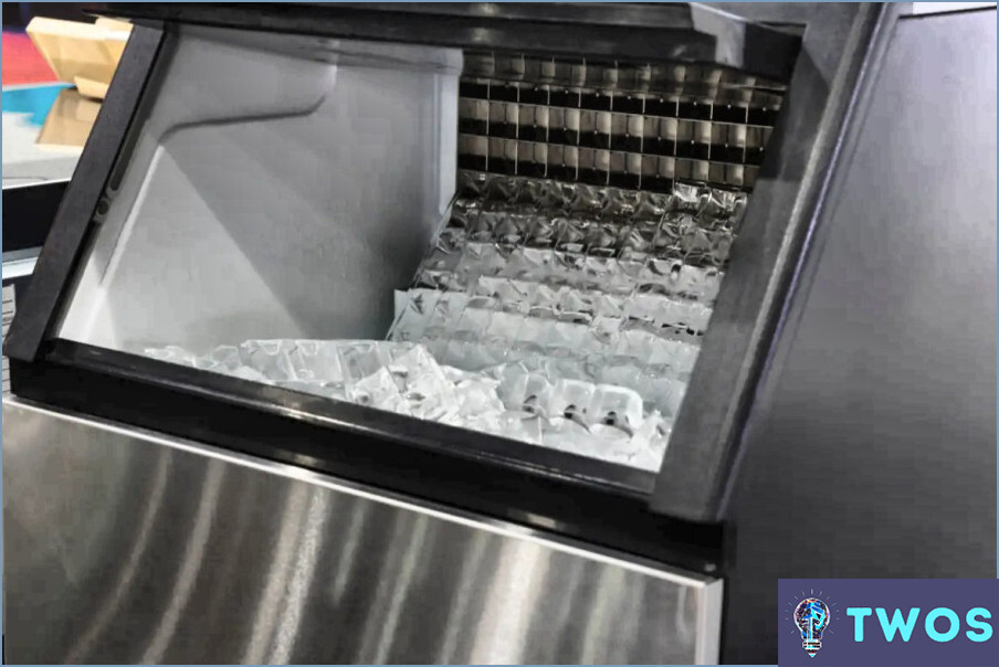 ¿Cómo limpiar una máquina de hielo Frigidaire?