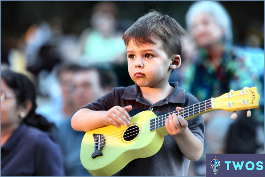 Cómo tocar la radio del coche en el ukelele?