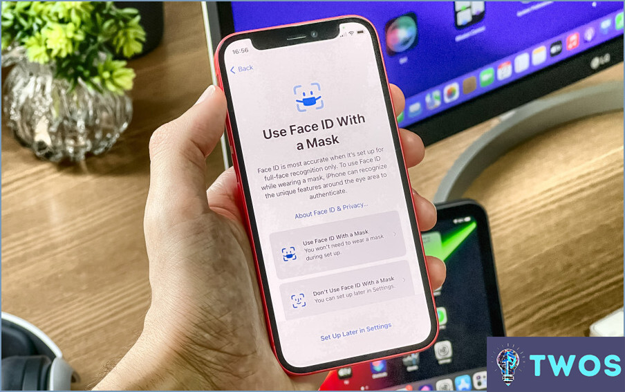 Cómo configurar el reconocimiento facial en el Iphone 13?