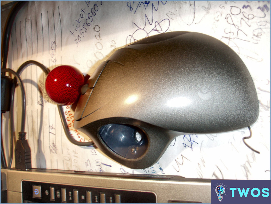 ¿Cómo limpiar el trackball?