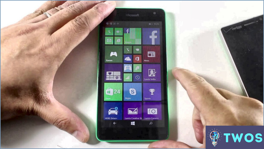 Cómo puedo restablecer mi Microsoft Lumia 535?